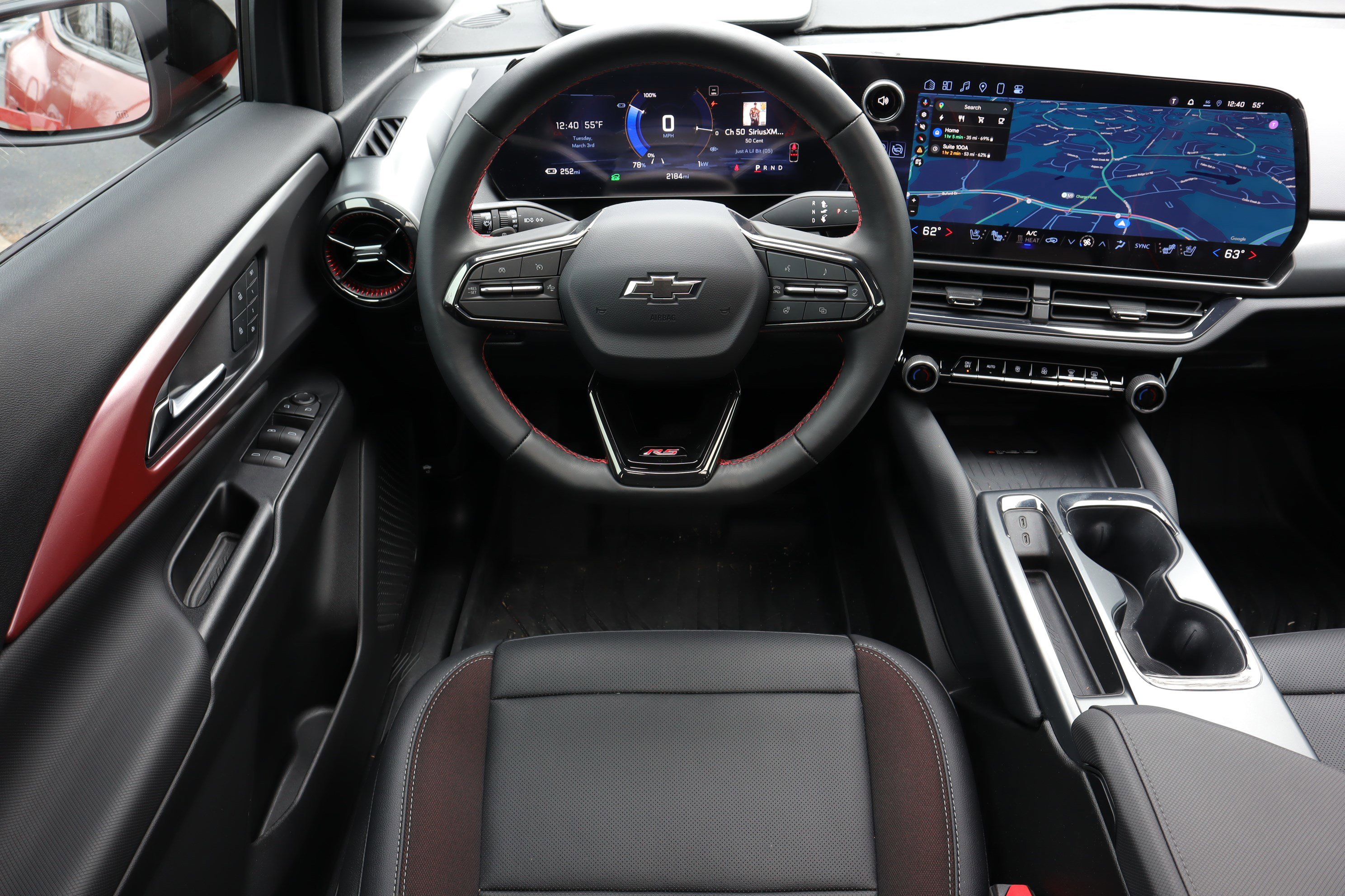 Used 2025 Chevrolet Equinox EV RS w/ Convenience Package II image 27