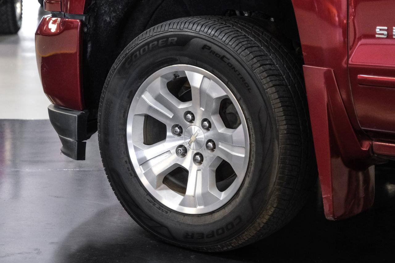 Used 2017 Chevrolet Silverado 1500 LT w/ All Star Edition AWD/4WD image 48