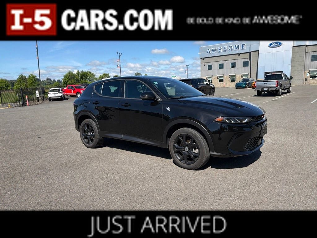 Used 2024 Dodge Hornet GT w/ Cold Weather Group