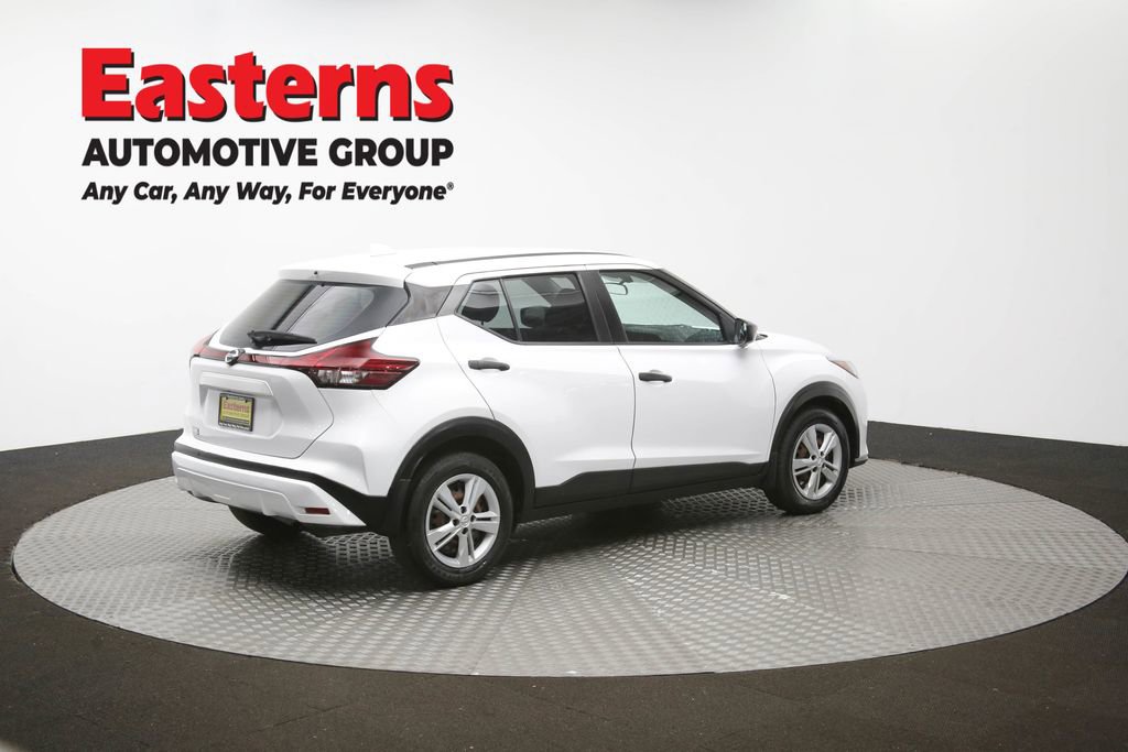 Used 2021 Nissan Kicks S image 38