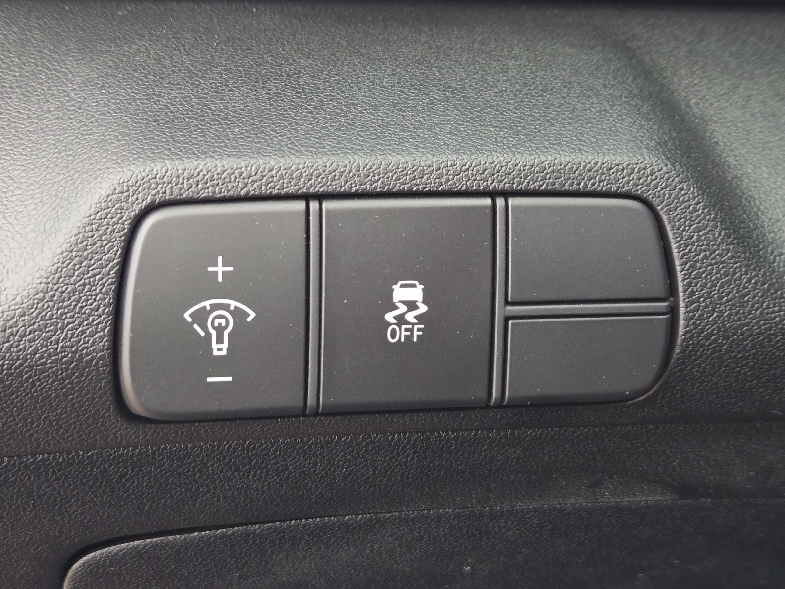 New 2026 Hyundai Elantra SEL Sport Premium FWD image 15