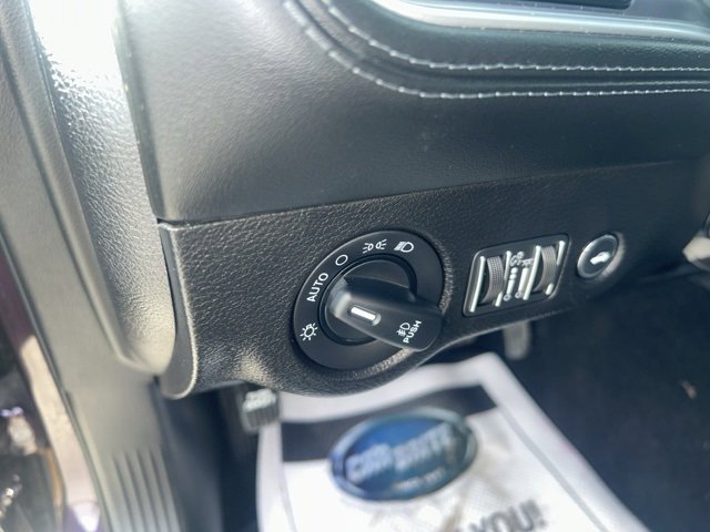 Used 2021 Dodge Challenger SXT w/ Plus Package image 17