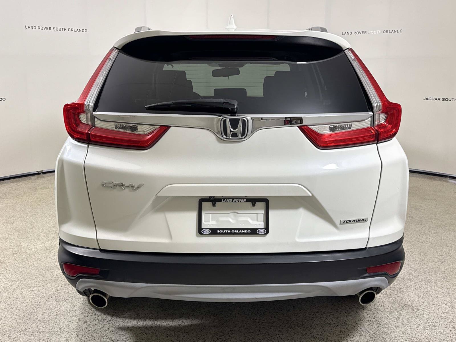 Used 2017 Honda CR-V Touring image 4