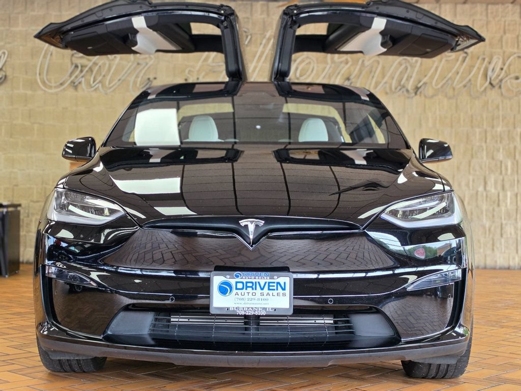 Used 2022 Tesla Model X Plaid AWD/4WD image 3