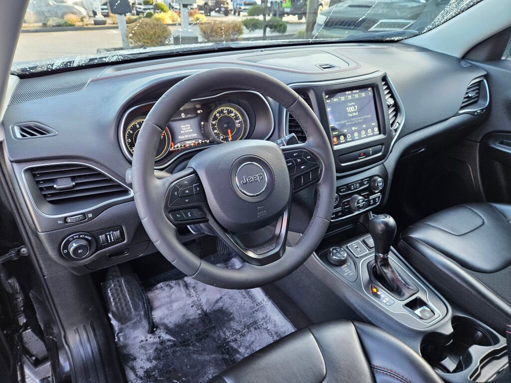 Used 2022 Jeep Cherokee Trailhawk w/ Trailer Tow Group image 20