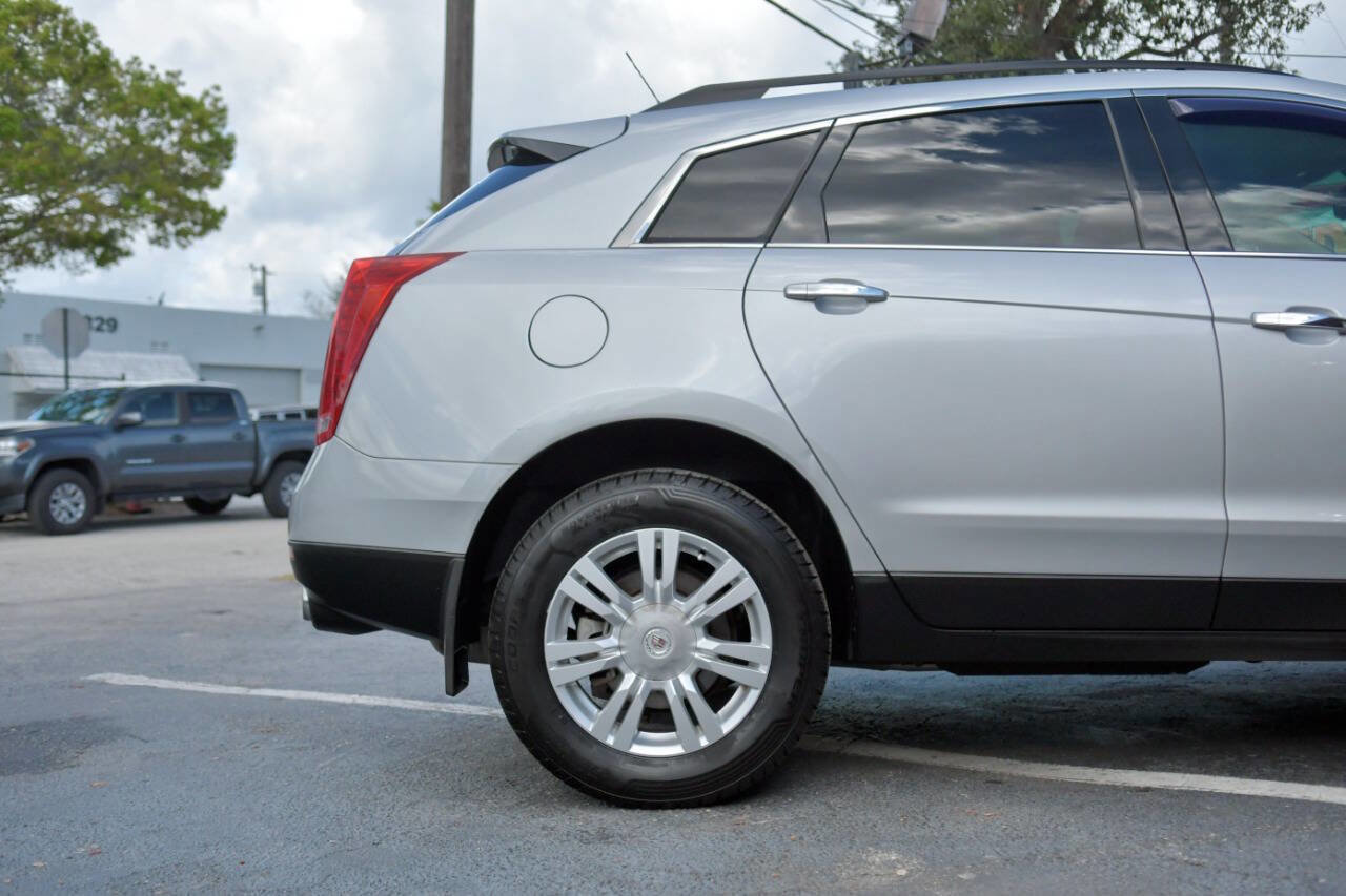 Used 2013 Cadillac SRX Base 4dr SUV image 30