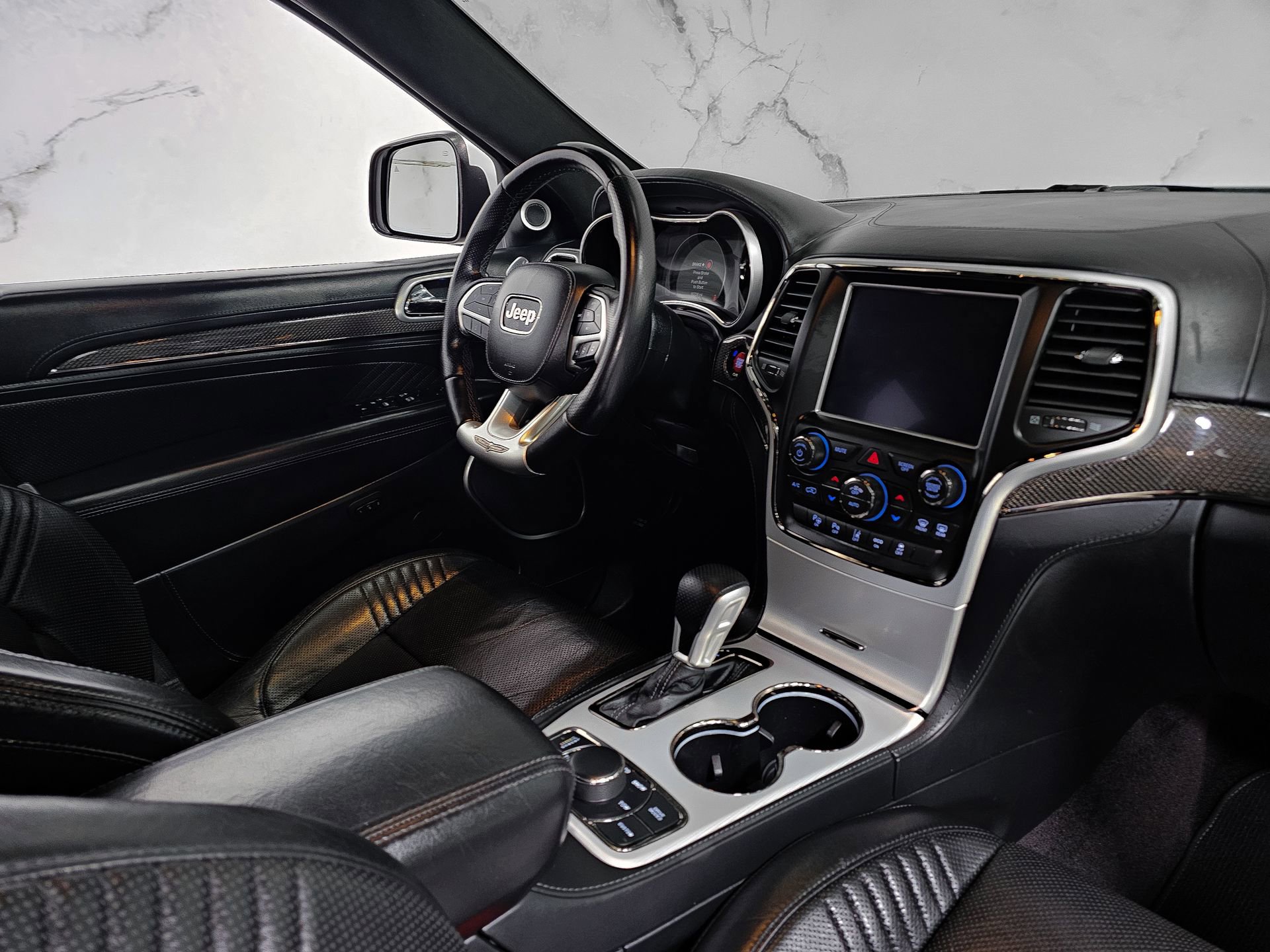 Used 2018 Jeep Grand Cherokee Trackhawk AWD/4WD image 18