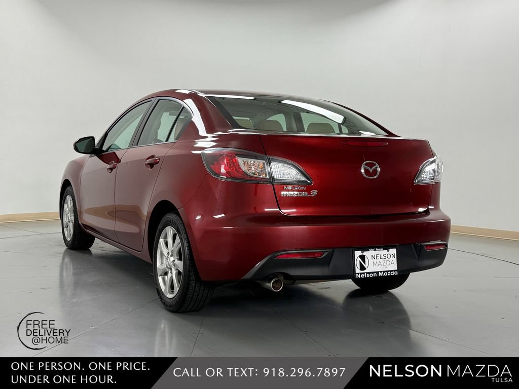 Used 2011 MAZDA MAZDA3 i Touring FWD image 8