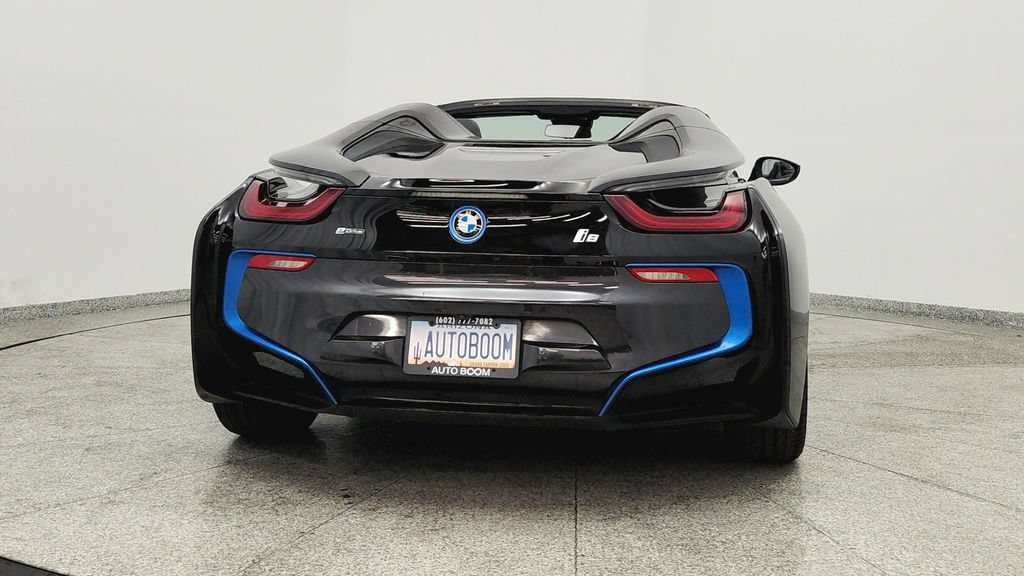 Used 2019 BMW i8 Roadster AWD/4WD image 4