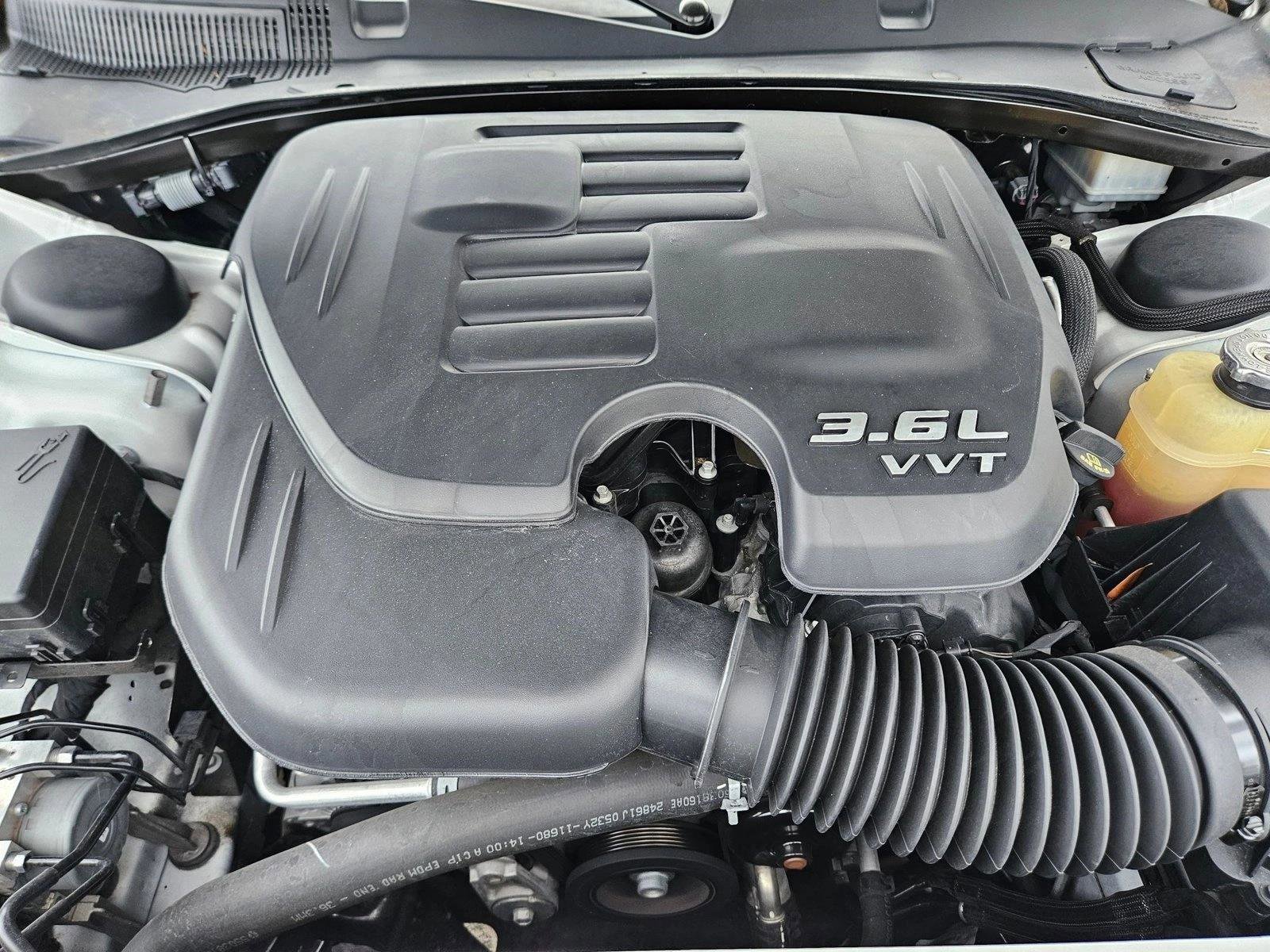 Used 2022 Dodge Charger SXT AWD/4WD image 21