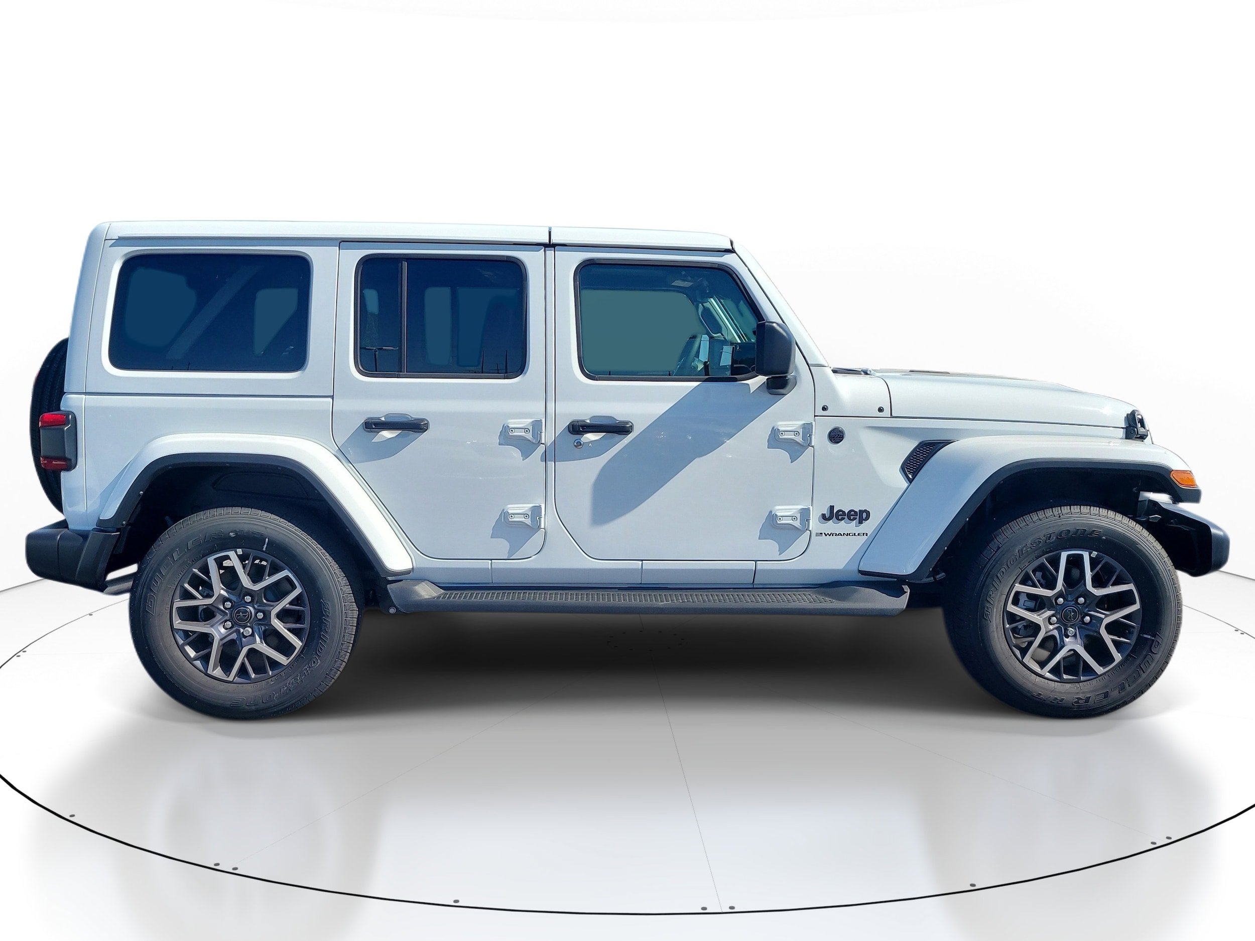 New 2026 Jeep Wrangler Unlimited Sahara AWD/4WD image 5