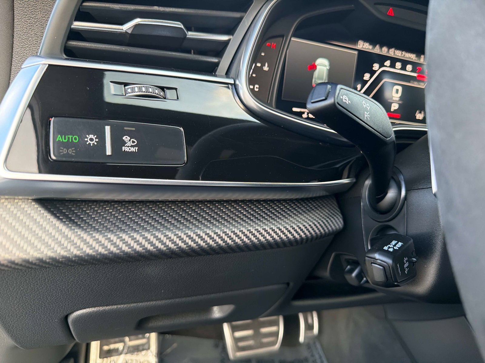 Used 2024 Audi RS Q8 image 48