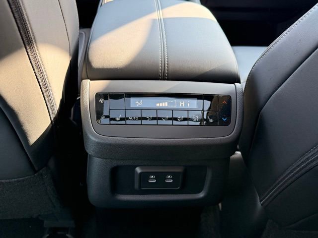 New 2026 Nissan Pathfinder SL w/ SL Premium Package image 21