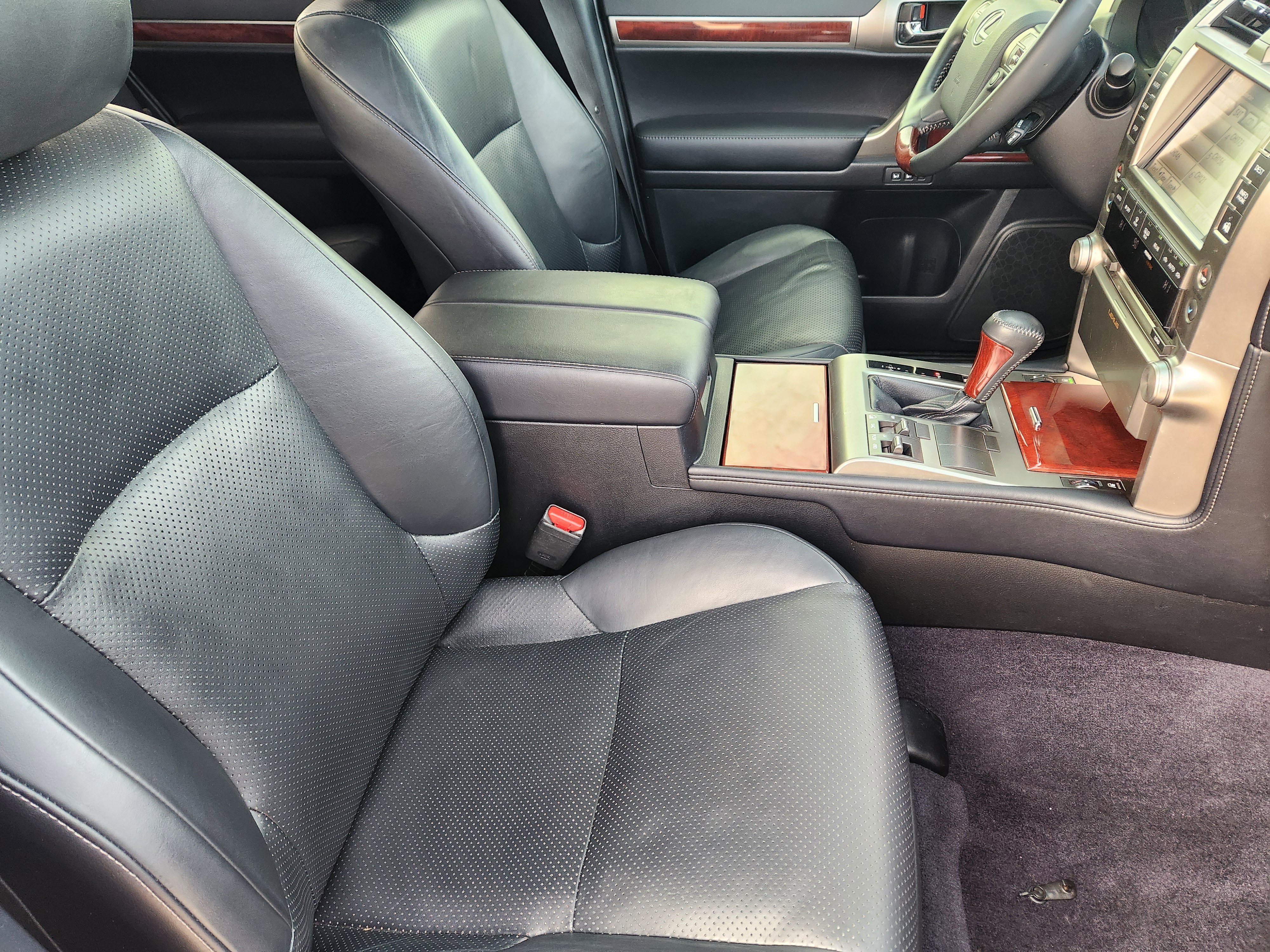 Used 2013 Lexus GX 460 image 14