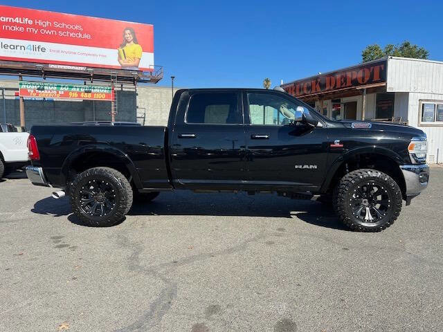 Used 2019 RAM 3500 Laramie image 8