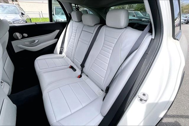 Used 2022 Mercedes-Benz E 450 4MATIC All-Terrain Wagon image 19