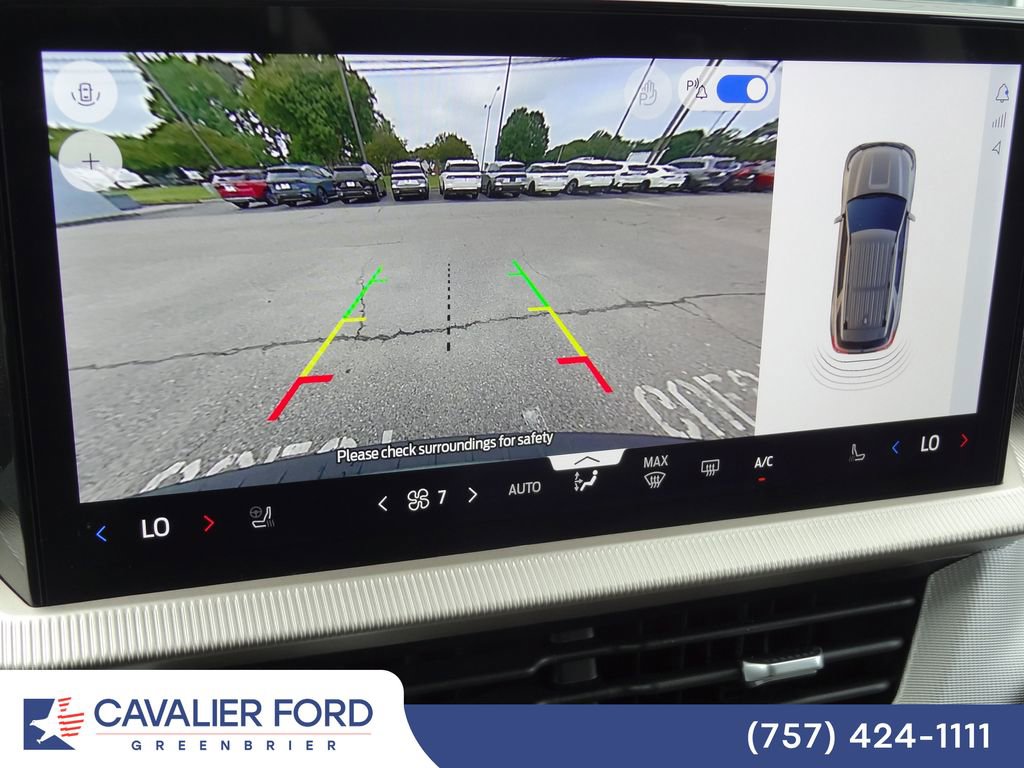 Used 2026 Ford Explorer Active w/ Active Comfort Package AWD/4WD image 29