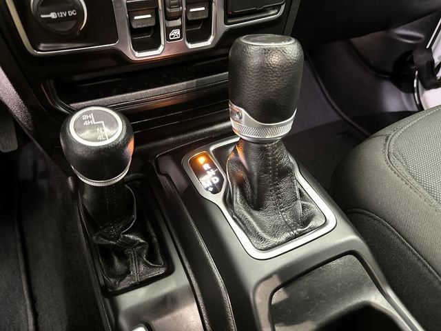 Used 2022 Jeep Gladiator Sport AWD/4WD image 23