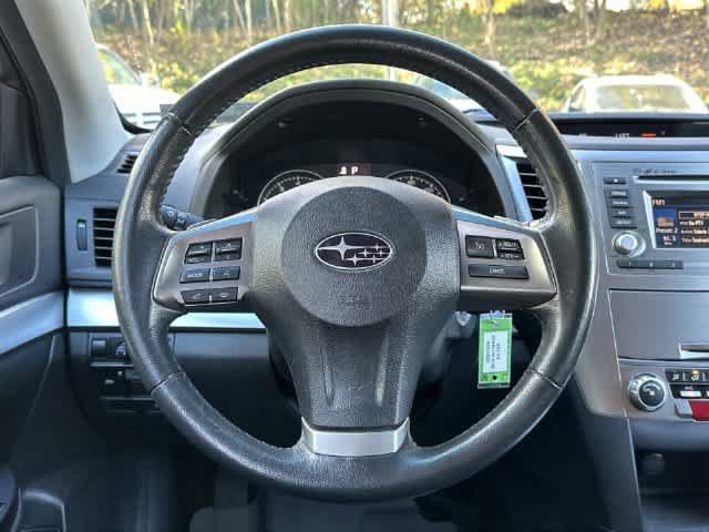 Used 2014 Subaru Outback 2.5i Premium w/ Moonroof Package AWD/4WD image 8