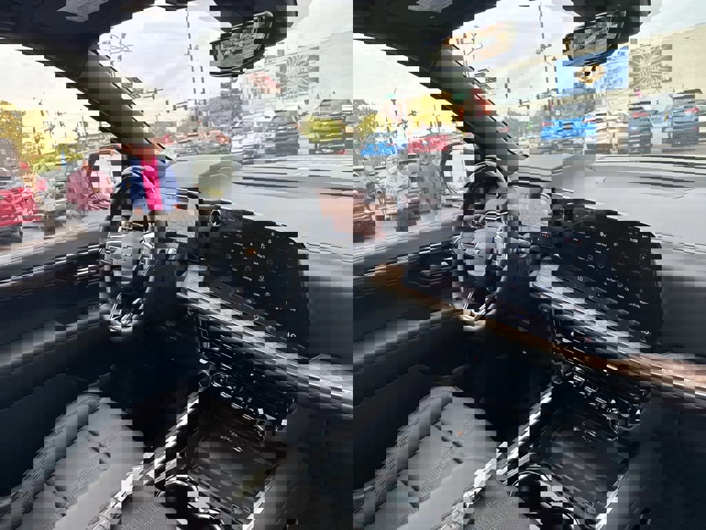 New 2026 Chevrolet Suburban High Country w/ Sun And Tow Package image 39