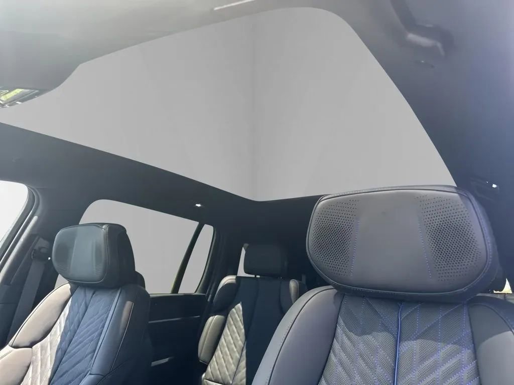 New 2025 Cadillac Escalade IQ Luxury 1 image 30