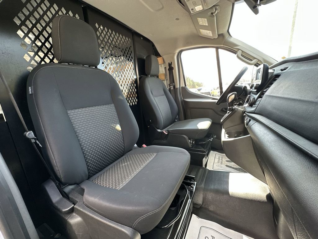 Used 2024 Ford Transit 250 Low Roof w/ Exterior Upgrade Package image 28