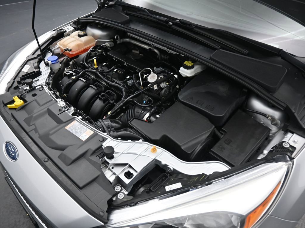 Used 2018 Ford Focus S image 40