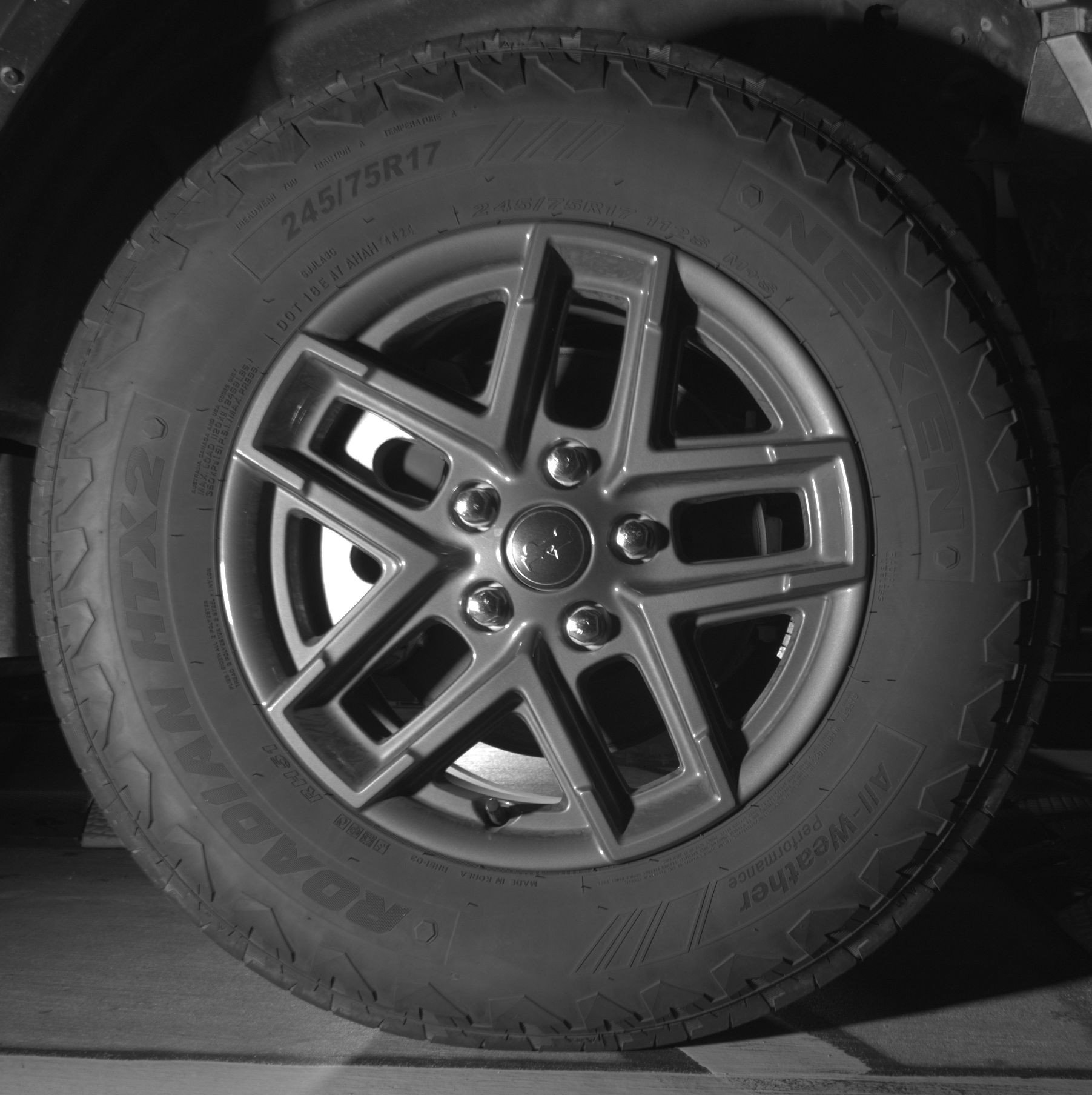 Used 2025 Jeep Wrangler Sport S image 13