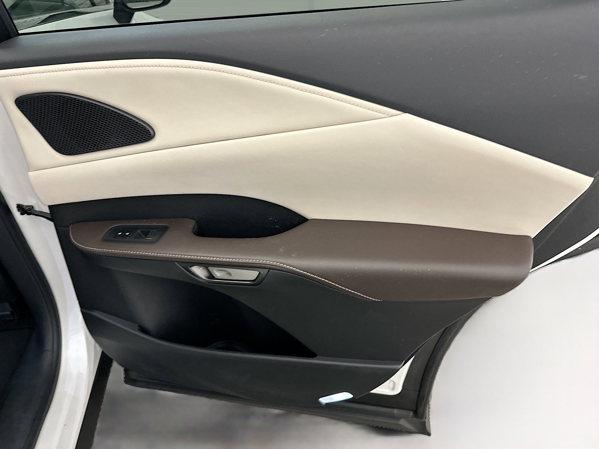 Used 2023 Lexus RX 350 Premium w/ Cold Area Package image 33