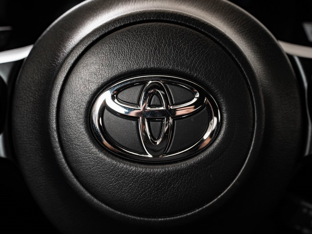 Used 2024 Toyota GR86 Premium image 27