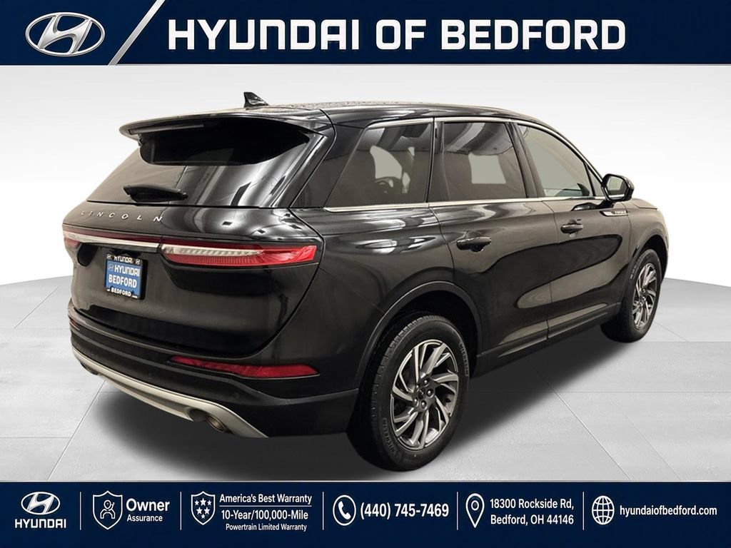Used 2023 Lincoln Corsair AWD image 7