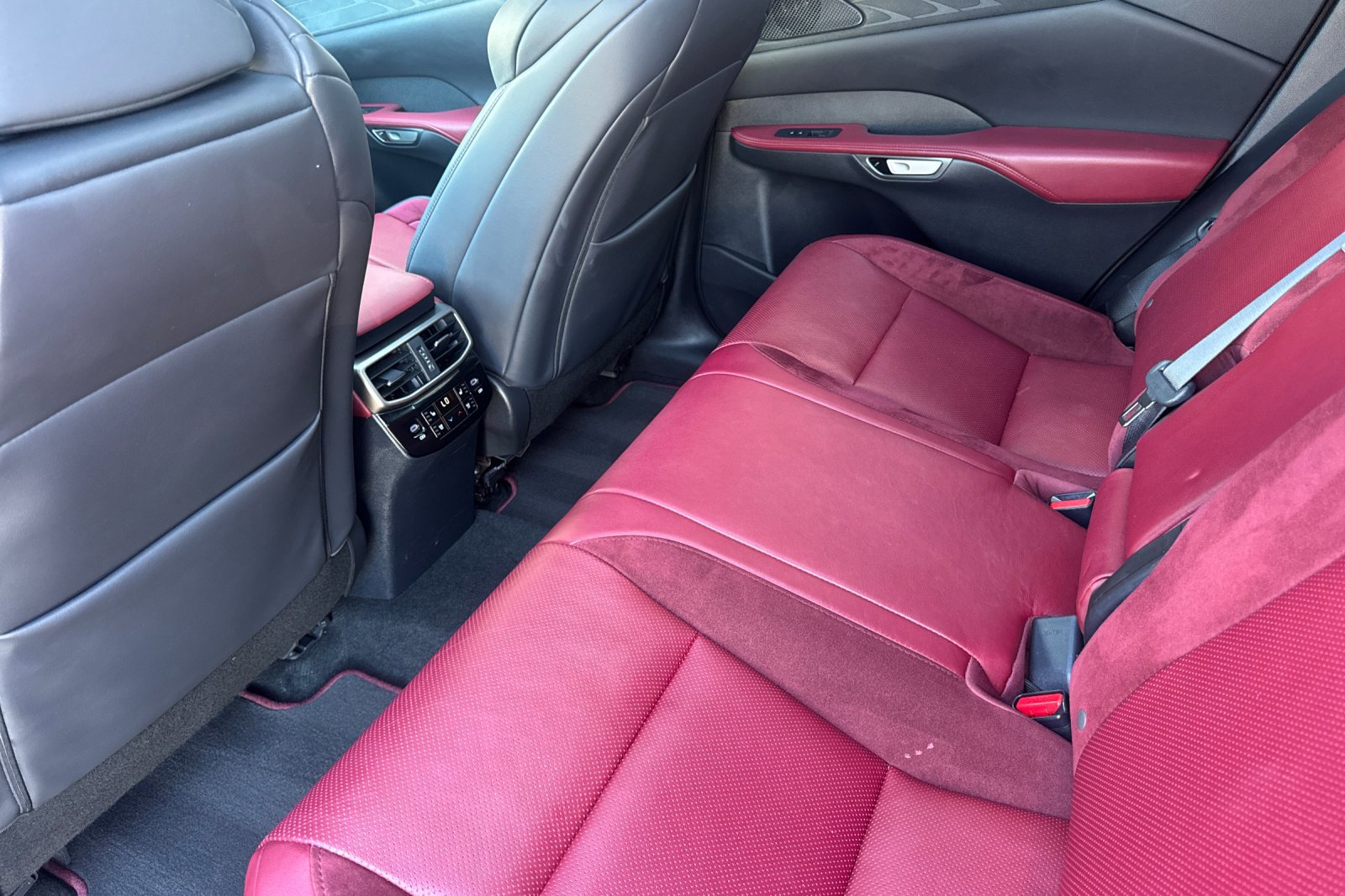 Certified 2023 Lexus RX 500h RX 500h F SPORT Performance w/ Cold Area Package image 26