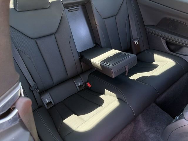 Used 2024 BMW 430i Coupe w/ Convenience Package image 14