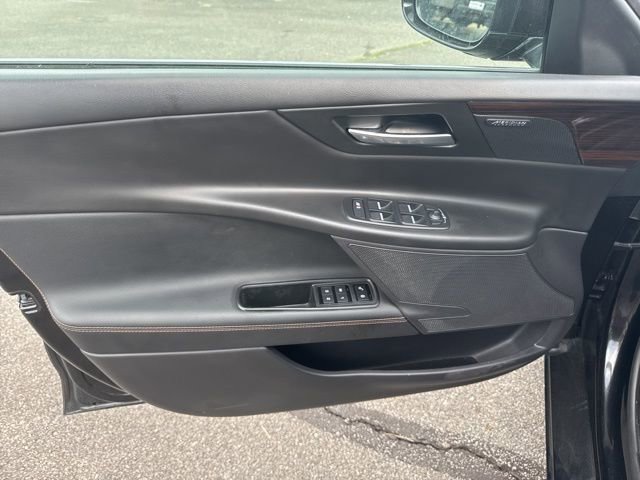 Used 2019 Jaguar XE Prestige image 15