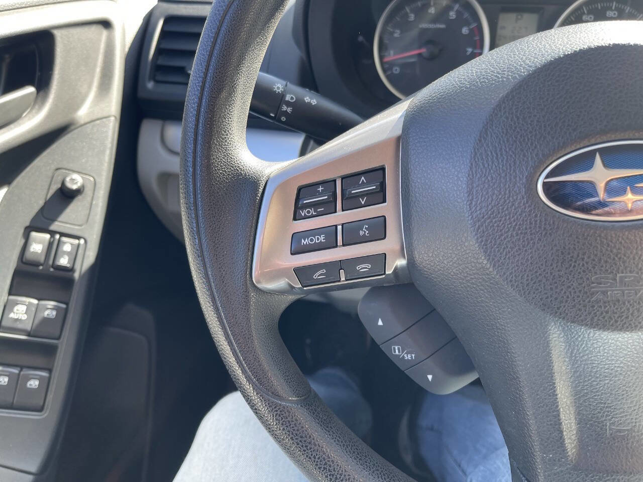 Used 2015 Subaru Forester 2.5i w/ Alloy Wheel Package image 30