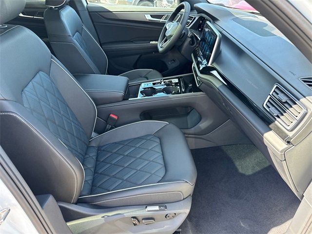 New 2026 Volkswagen Atlas Cross Sport SEL Premium R-Line image 20