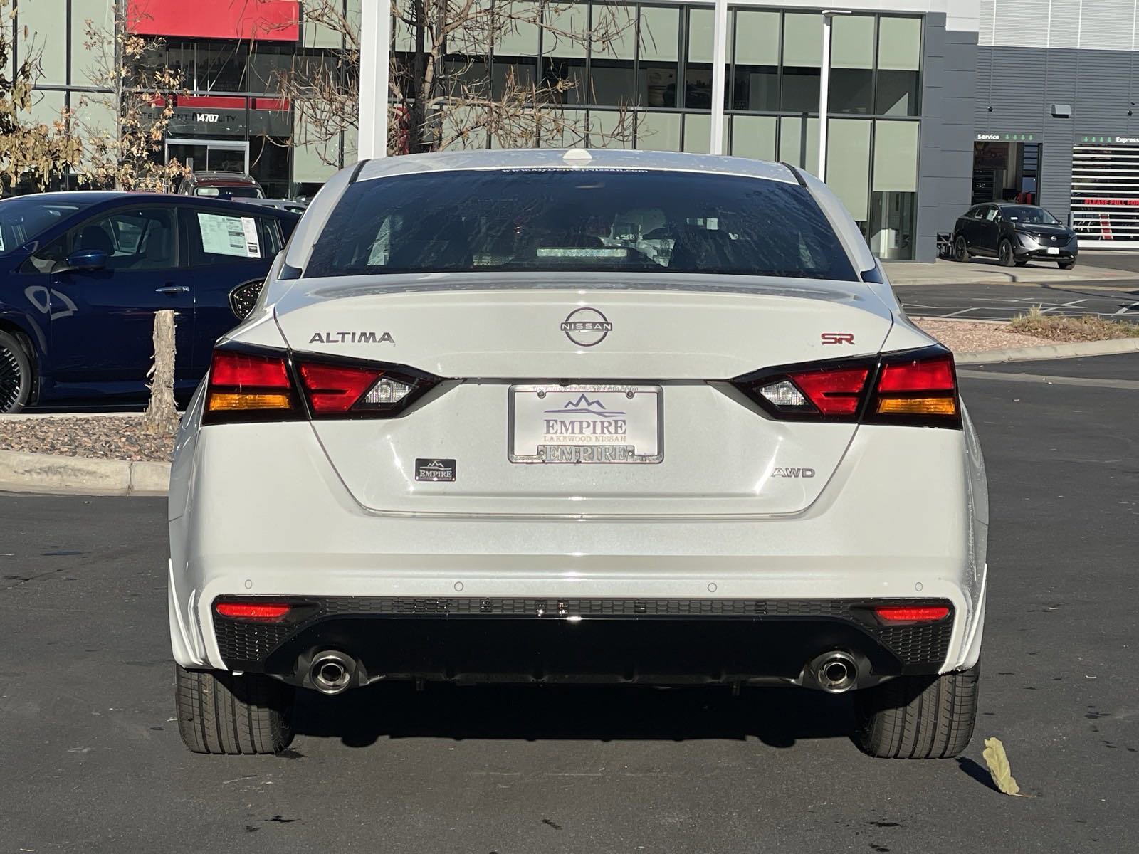 New 2025 Nissan Altima 2.5 SR w/ SR Premium Package AWD/4WD image 6