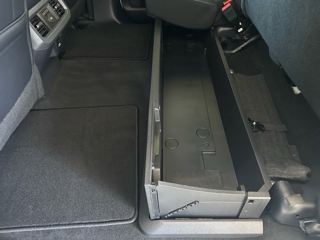 New 2026 Ford F250 Lariat image 28