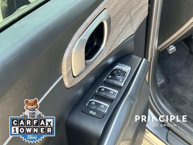 Used 2023 Kia Sorento S image 13