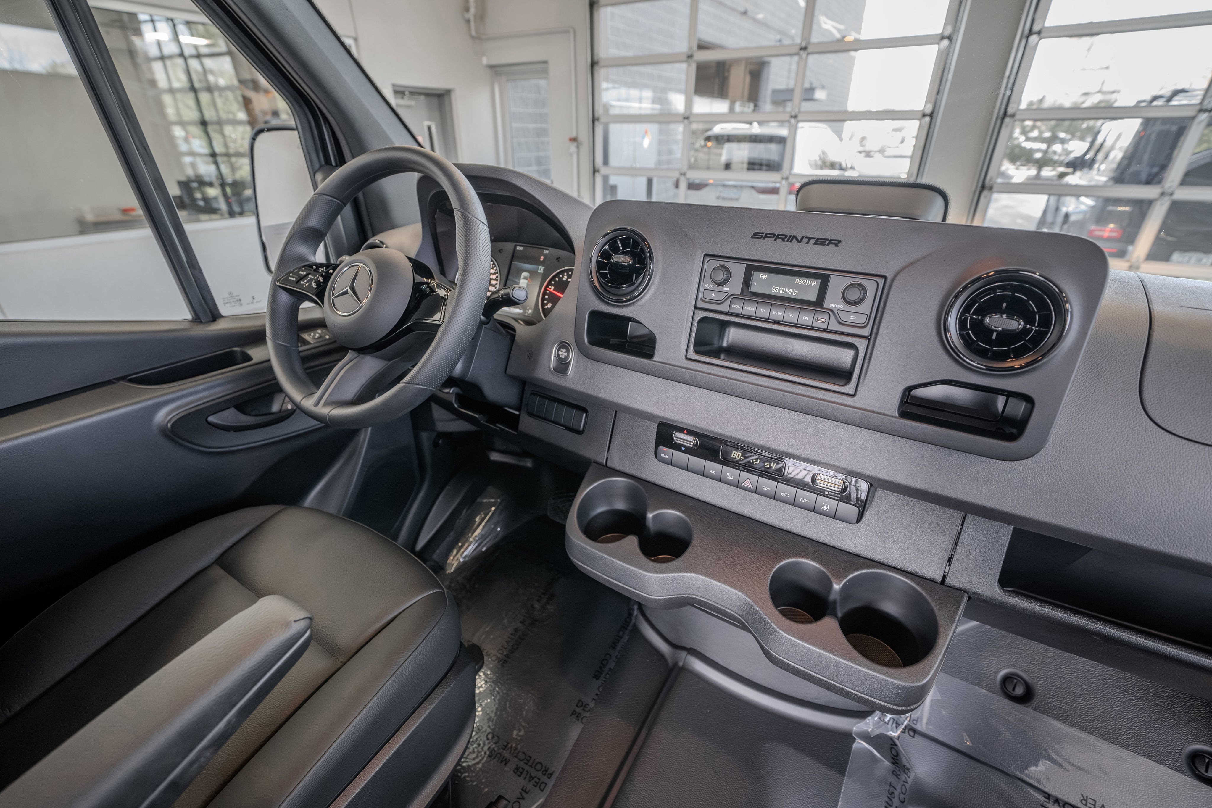 New 2025 Mercedes-Benz Sprinter 4500 image 19