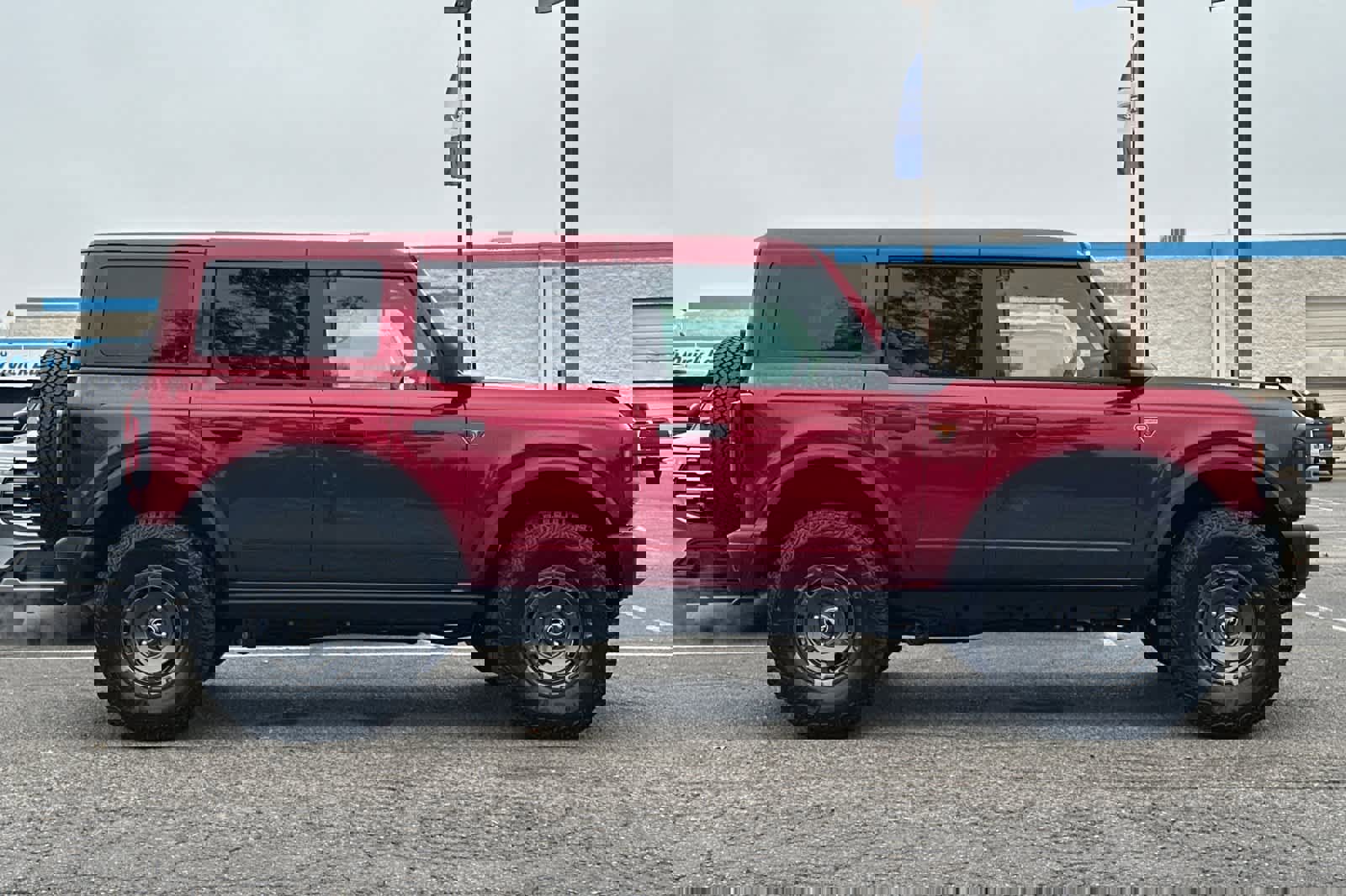 New 2025 Ford Bronco Badlands w/ Sasquatch Package image 8