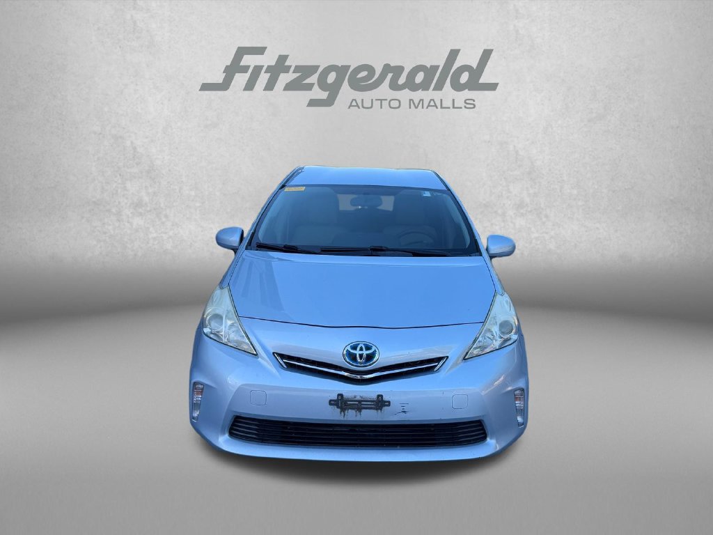 Used 2014 Toyota Prius V Three FWD image 2