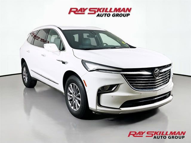 Used 2024 Buick Enclave Premium FWD image 1