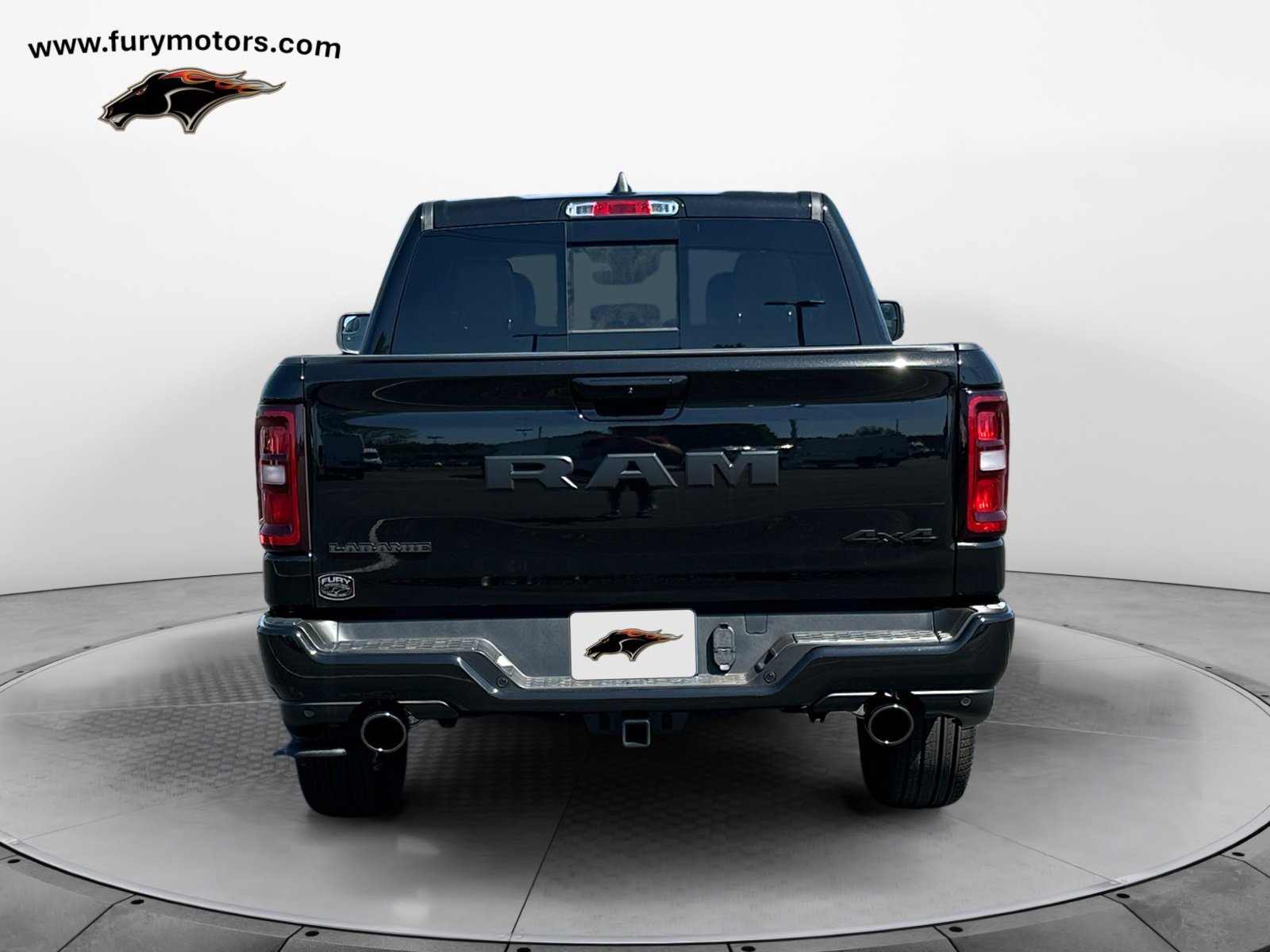 New 2025 RAM 1500 Laramie w/ Night Edition image 4