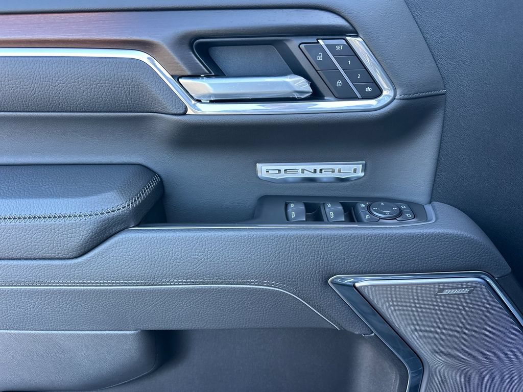 New 2026 GMC Sierra 1500 Denali AWD/4WD image 10