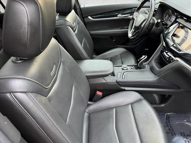 Used 2024 Cadillac XT6 Premium Luxury AWD/4WD image 20