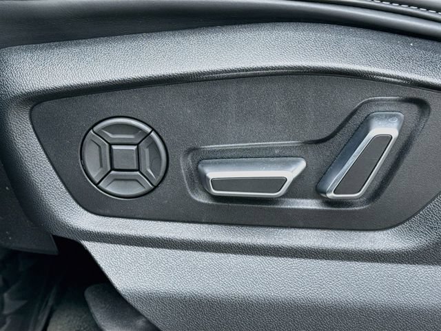 Used 2024 Audi SQ8 Prestige w/ Prestige Package AWD/4WD image 26