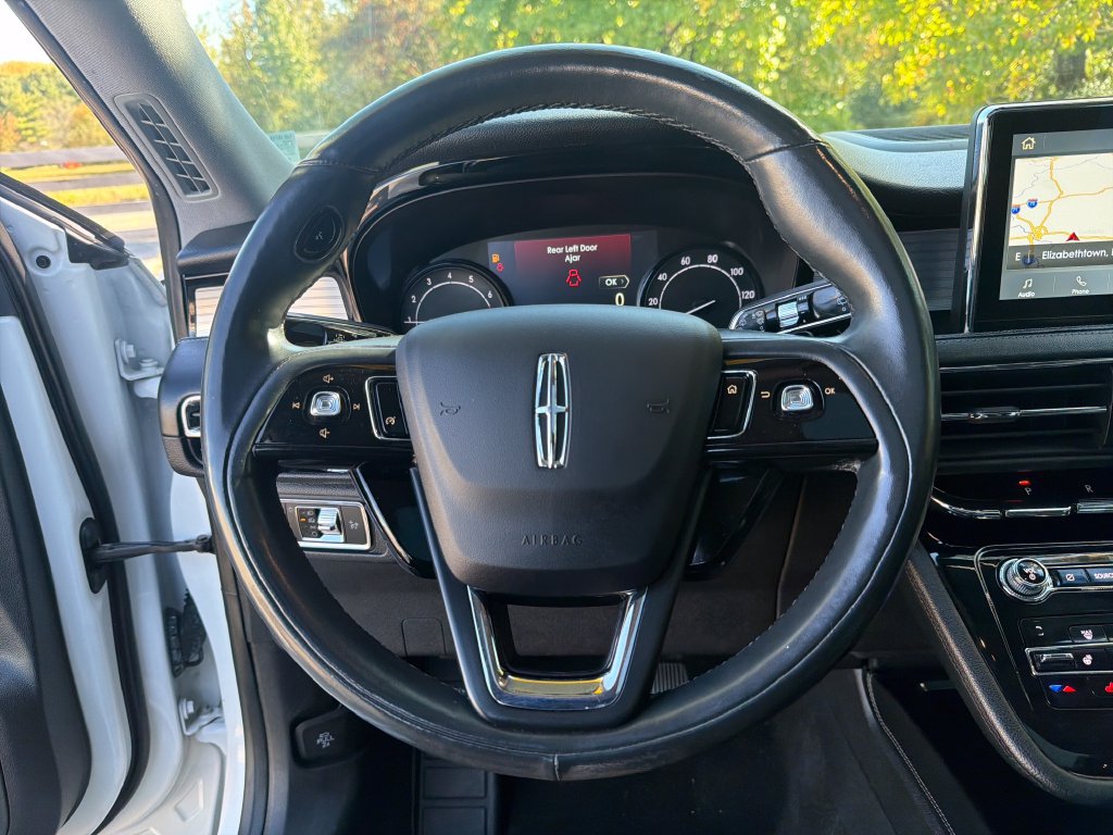 Used 2020 Lincoln Corsair AWD w/ Premium Package image 18