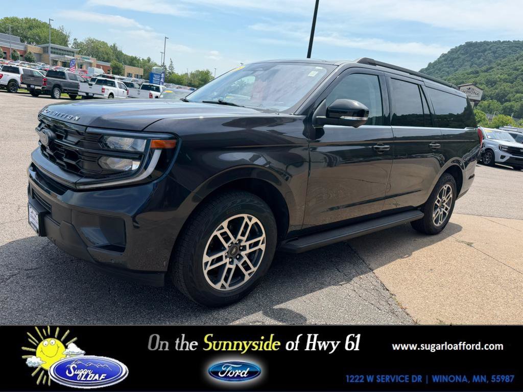 Used 2025 Ford Expedition Max Active AWD/4WD image 1
