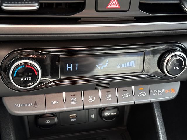 Used 2023 Hyundai Kona SEL w/ Convenience Package image 16